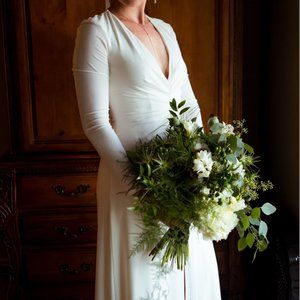 Halston Heritage Cream Long Sleeve Jersey Knit (Wedding) Dress - Size S